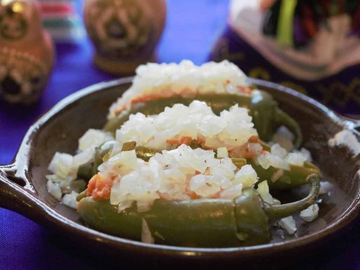 Chiles Jalapeños en escabeche rellenos de atún El lugar de Beatriz